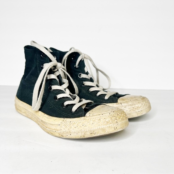 Converse Chuck Taylor High Tops Black Cream Sneakers Size 6 Women’s - Picture 1 of 6
